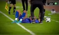 پرتاب اوت مرگبار بازیکن استقلال به خیر گذشت!