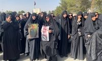 تصاویری از مراسم خاکسپاری شهیدان حاجی‌زاده و باقری