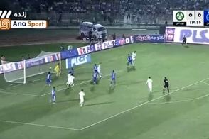 موشک مهار نشدنی ذوب‌آهن به قلب استقلال