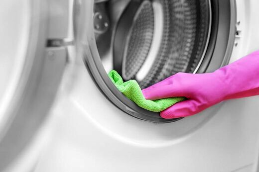 روش سریع پاک کردن جِرم ماشین لباس‌شویی