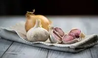 ۱۲ راهکار عالی برای رفع بوی سیر و پیاز در دهان