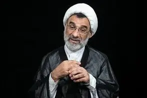 حرف‌های المیرا شریفی دروغ است، عذرخواهی کند! 