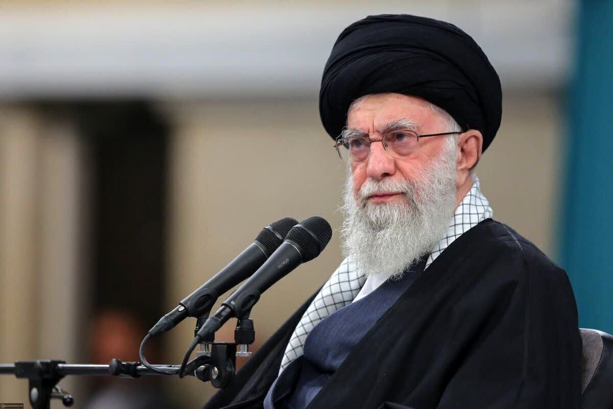 رهبری: برآمدنِ حوزه مبارک قم، پدیدهای بینظیر بود