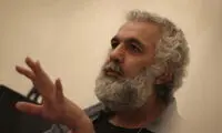 توقیف یک تئاتر در قم به دلیل «نماد همجنسگرایی»