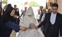 تصاویر بامزه از یک مراسم عروسی در دانشگاه هنر