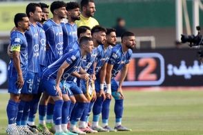 پوستر استقلال برای دیدار انزلی با یک پیام تلخ