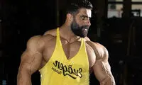 تصویری خاص از هادی چوپان با سبیل‌های رنگی!