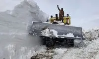 ارتفاع باورنکردنی برف در روستای چوملِ مهاباد