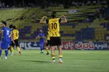 مهاجم استقلالی، آقای گل شد
