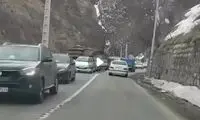 ویدئویی از مسافران شمال که در ترافیک گیر افتادند