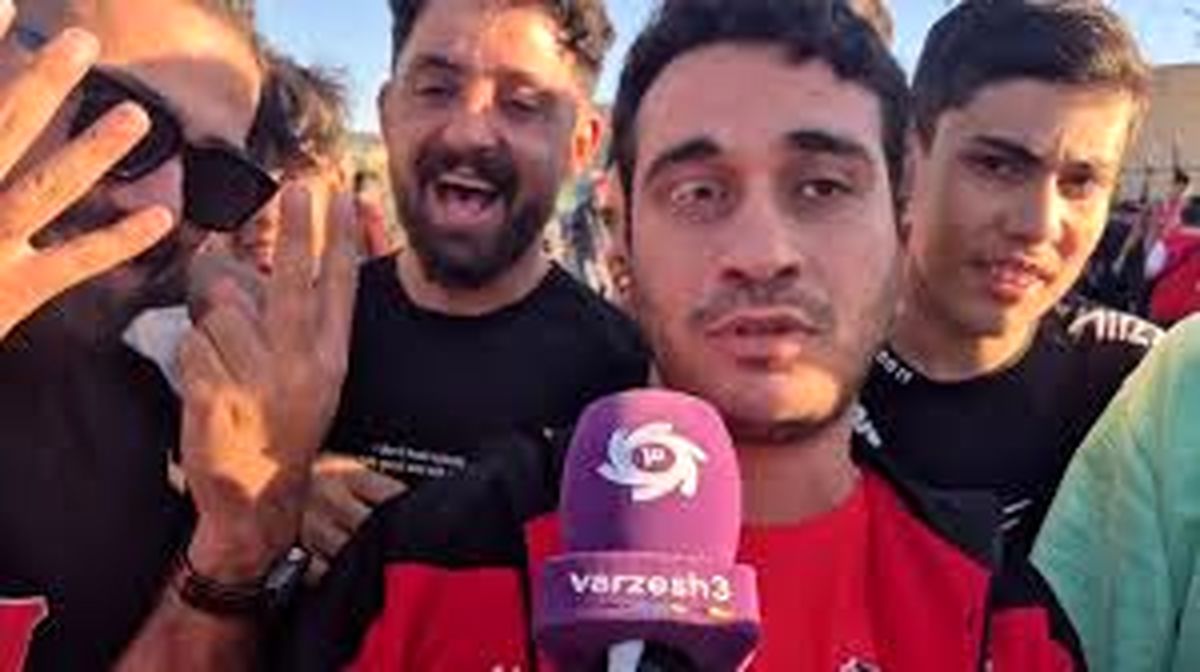 گفت‌و‌گو با هواداران پرسپولیس پیش از بازی با ملوان