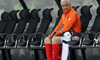 روی پیشانی من نوشته سرمربی پرسپولیس نمی شوی! 