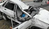 سقوط سنگ روی خودروی پراید در جاده چالوس 