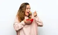 ایستاده غذا خوردن این بلاها را سر بدن شما می‌آورد