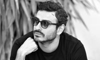 عکسی از تمرین بازیگری مرد خوش چهره سینمای ایران