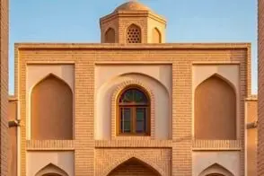 تفاوت معماری ایرانی و ژاپنی را در یک زمین خالی ببینید!