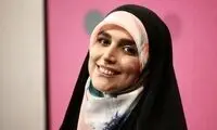 عکس سیاه و سفید مژده لواسانی با کپشن عاشقانه