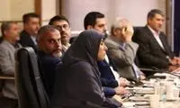 اعتراض ‎آقامیری به حضور فرزند عارف در جلسات دولتی