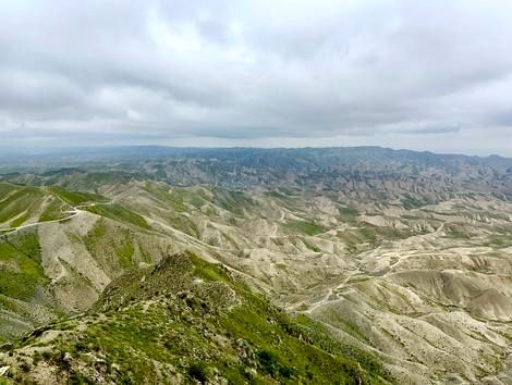 سفر به گورستان مرموز و باستانی خالد نبی