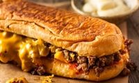 طرز تهیه ساندویچ گوشت و پنیر، خوشمزه و آسان