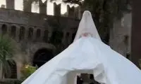 عروس خانم لبنانی با لباس غریبش، کرج را به بیروت صادر کرد!