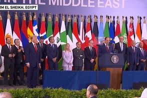 حضور غیرمنتظره چهره مشهور در اجلاس شرم الشیخ! 