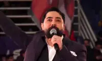 مداح مشهدی شعار «این آخرین نبرده» را اجرا کرد