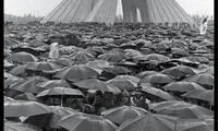 عکس دیدنی از اولین راهپیمایی مردم در ۲۲ بهمن