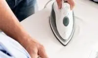 صحیح‌ترین روش اتو زدن پیراهن‌های مردانه