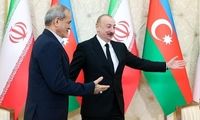 روزنامه فرهیختگان: برخاستن پزشکیان هنگام ورود علی اف، ادب بی موقع بود
