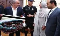 فرش اهدایی پرسپولیس در خانه رونالدو پهن شد