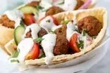 فلافل سوری؛ ترد، خوش‌طعم و پر از سس مخصوص