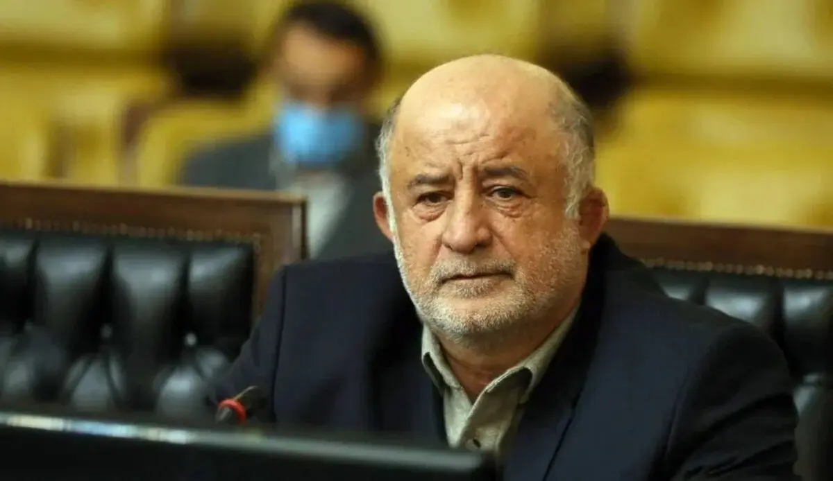 نادر قاضی‌پور پته قلعه‌نویی را روی آب ریخت
