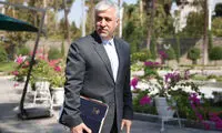 وزیر ورزش دوباره عازم قطر شد