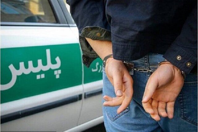 بازداشت مامور قلابی مسلح در غرب تهران
