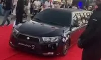 دنا لیموزین در نمایشگاه مشهد به نمایش درآمد