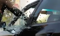 لحظه غافلگیری جالب سارقان خودرو توسط مالک
