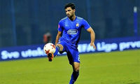 سپاهان هم قید خرید مدافع پرسپولیسی را زد