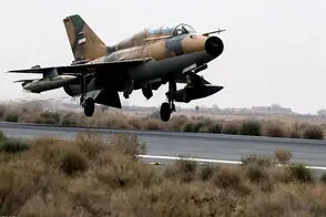 مجری صداوسیما: قطعا 4 خلبان اسیر در کویت داریم!