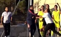 تصاویری باورنکردنی از چاقوکشی به قصد کُشت در فوتبال ایران!
