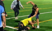 فک و دندان‌های خرد شده داور زیر مشت‌ فوتبالیست بوکسور!