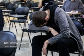 چند تصویر جالب از حال و هوایِ امروز کنکوری‌ها