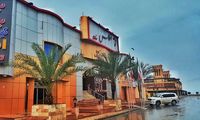 آتش مهیب در مجتمع تجاری اطلس بندر درگهان