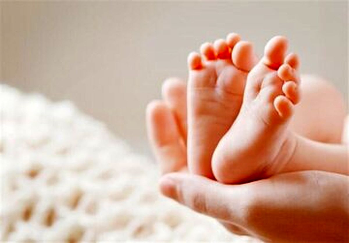   این زن در یک وضعیت عجیب بچه‌دار شد 