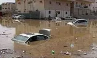 جده زیر آب رفت!