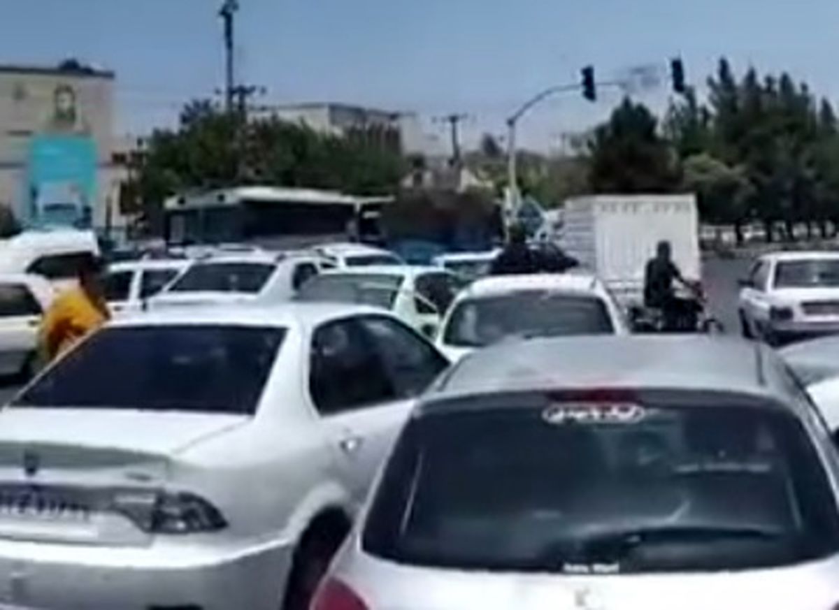 چراغ‌های راهنمایی در مشهد از کار افتاد