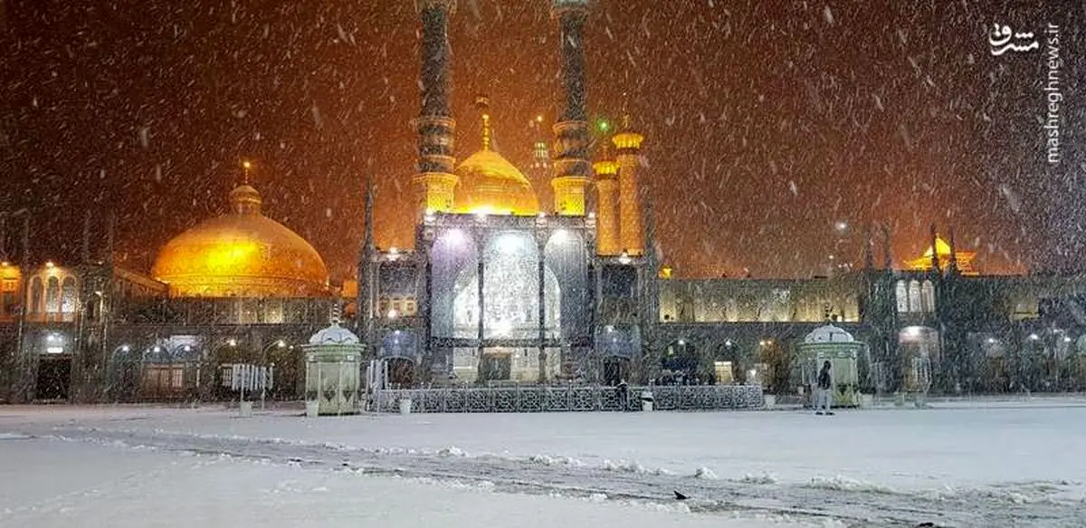 ویدئو دیدنی از بارش برف در حرم حضرت معصومه(س)
