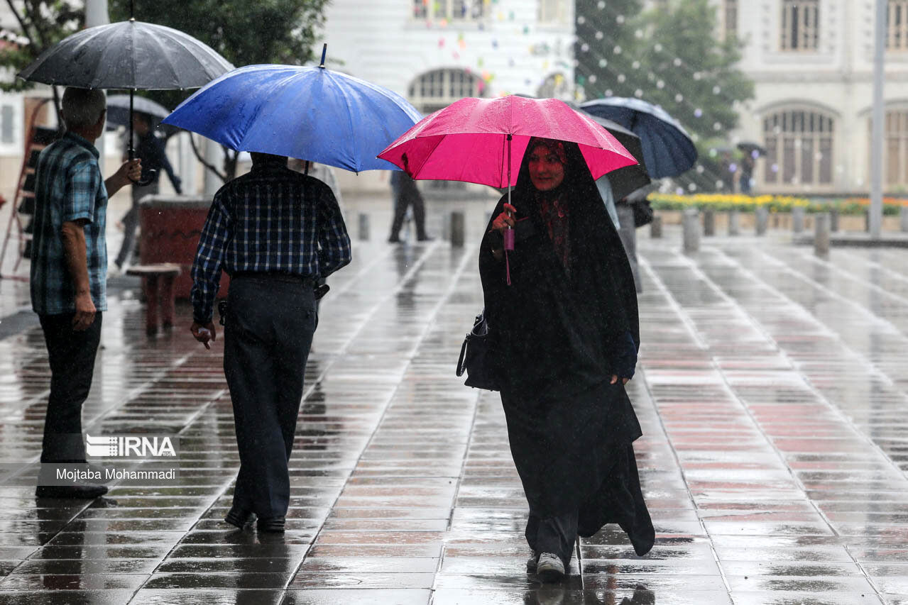 تهران و این ۷ استان منتظر بارش‌ های رگباری باشند