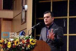 آموزش هوش مصنوعی به مدارس اضافه می‌شود