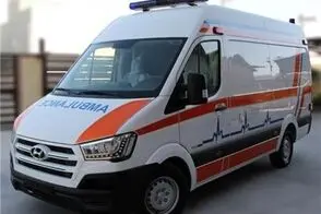 آمبولانس عجیبی که بیشتر از بیمار نیاز به کمک داشت